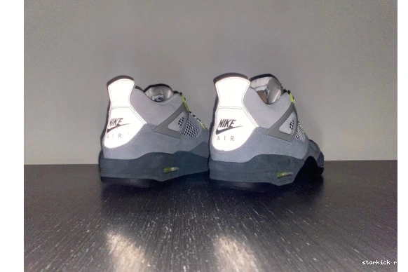  SE  Neon Retro CT5342-007 Jordan 4 95 CT5342-007 1215